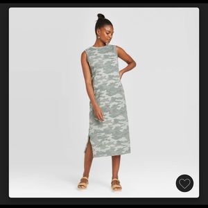 Universal Thread Green Camo Midi Dress